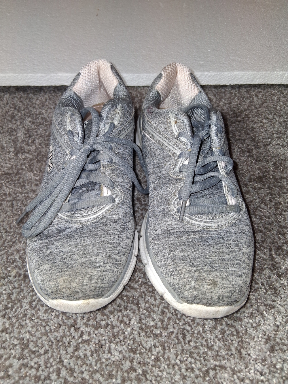 Fila Women's Memory Vernato Heather running shoes in a gray heather